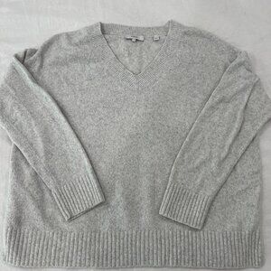 Vince - vneck sweater light grey